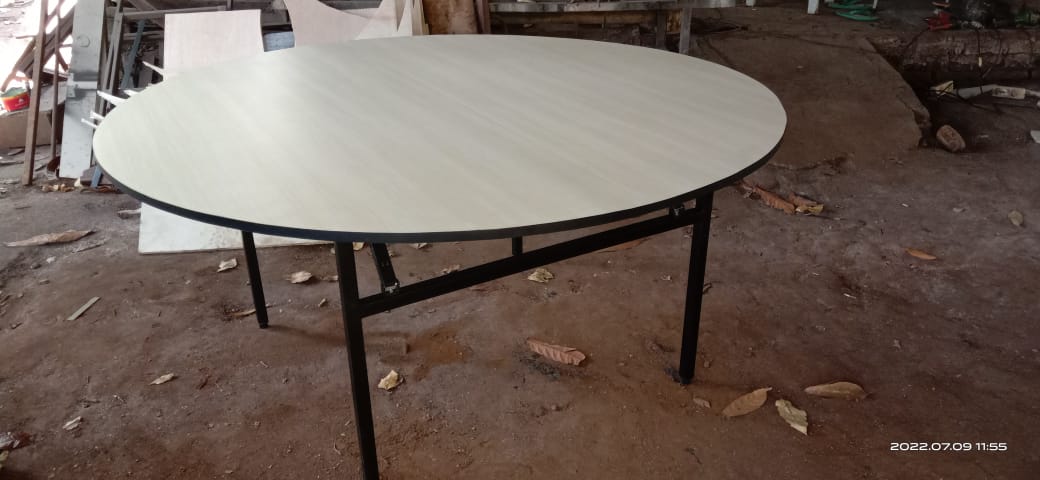 Meja Lipat Tuas Bulat Banquet diameter 120