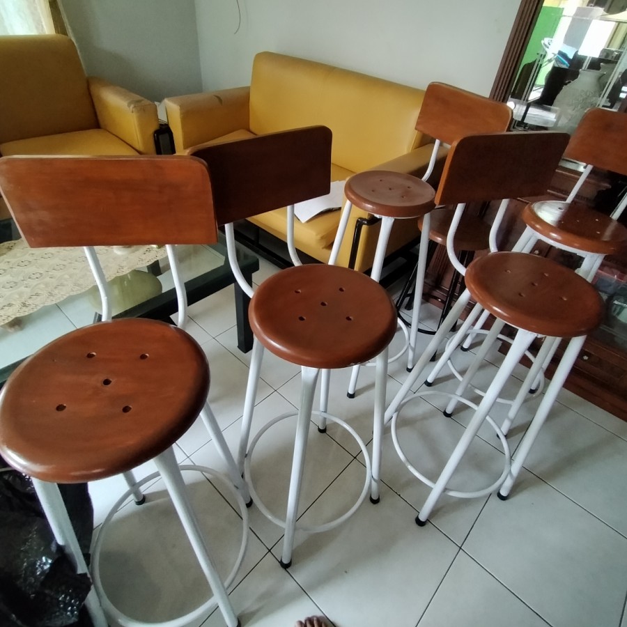 Kursi Bar besi Bulat 70cm include sandaran