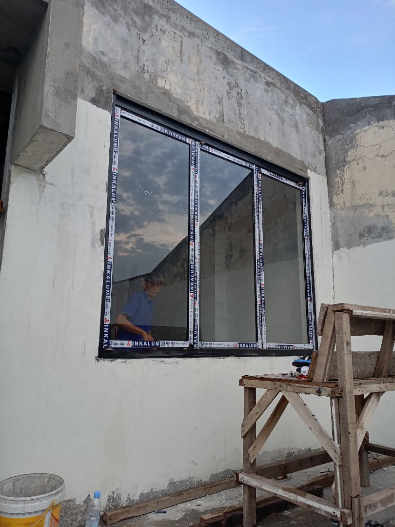 Jendela sliding lipat alumunium