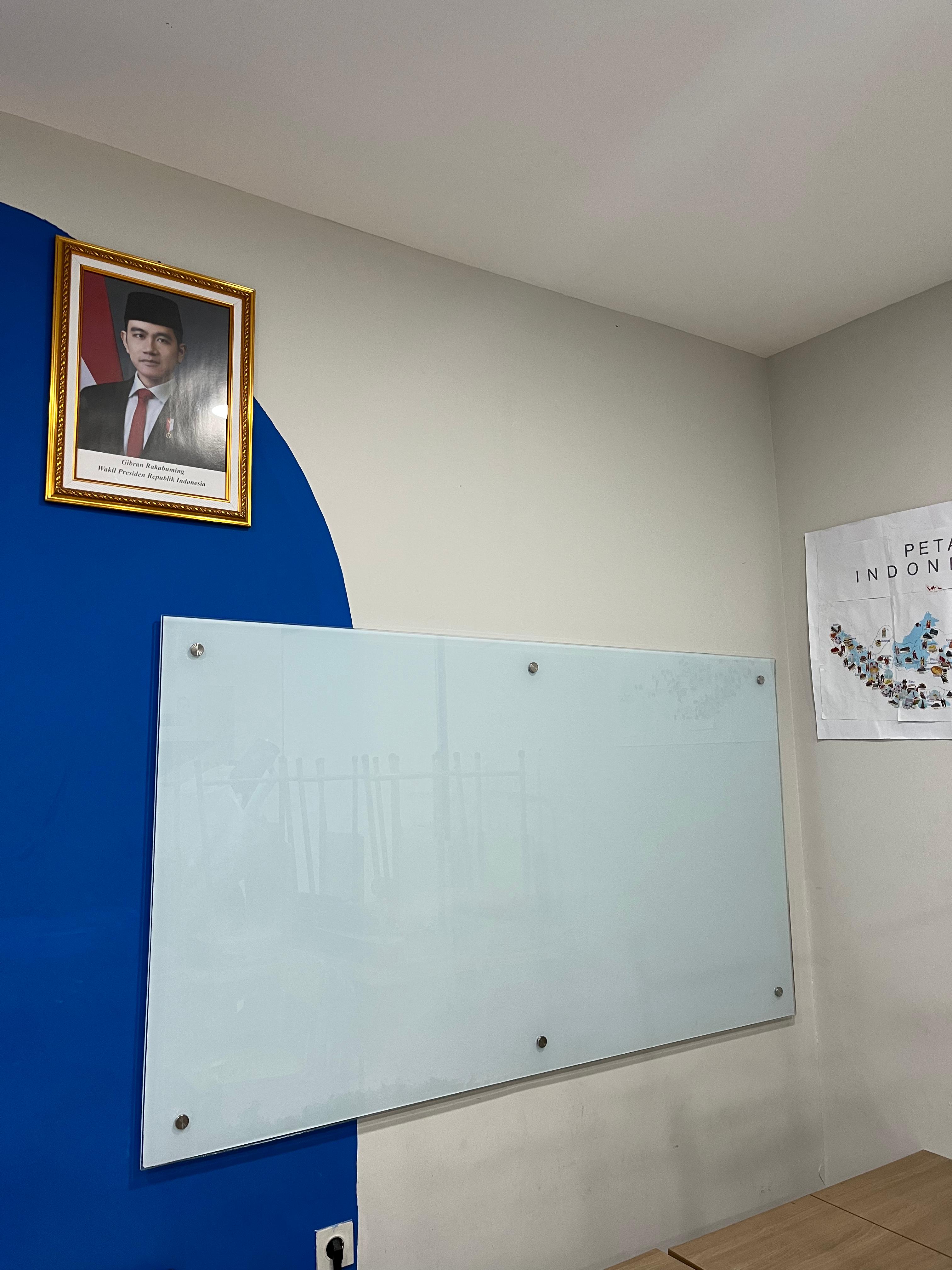 glassboard 5mm 150x100 frameless non temp