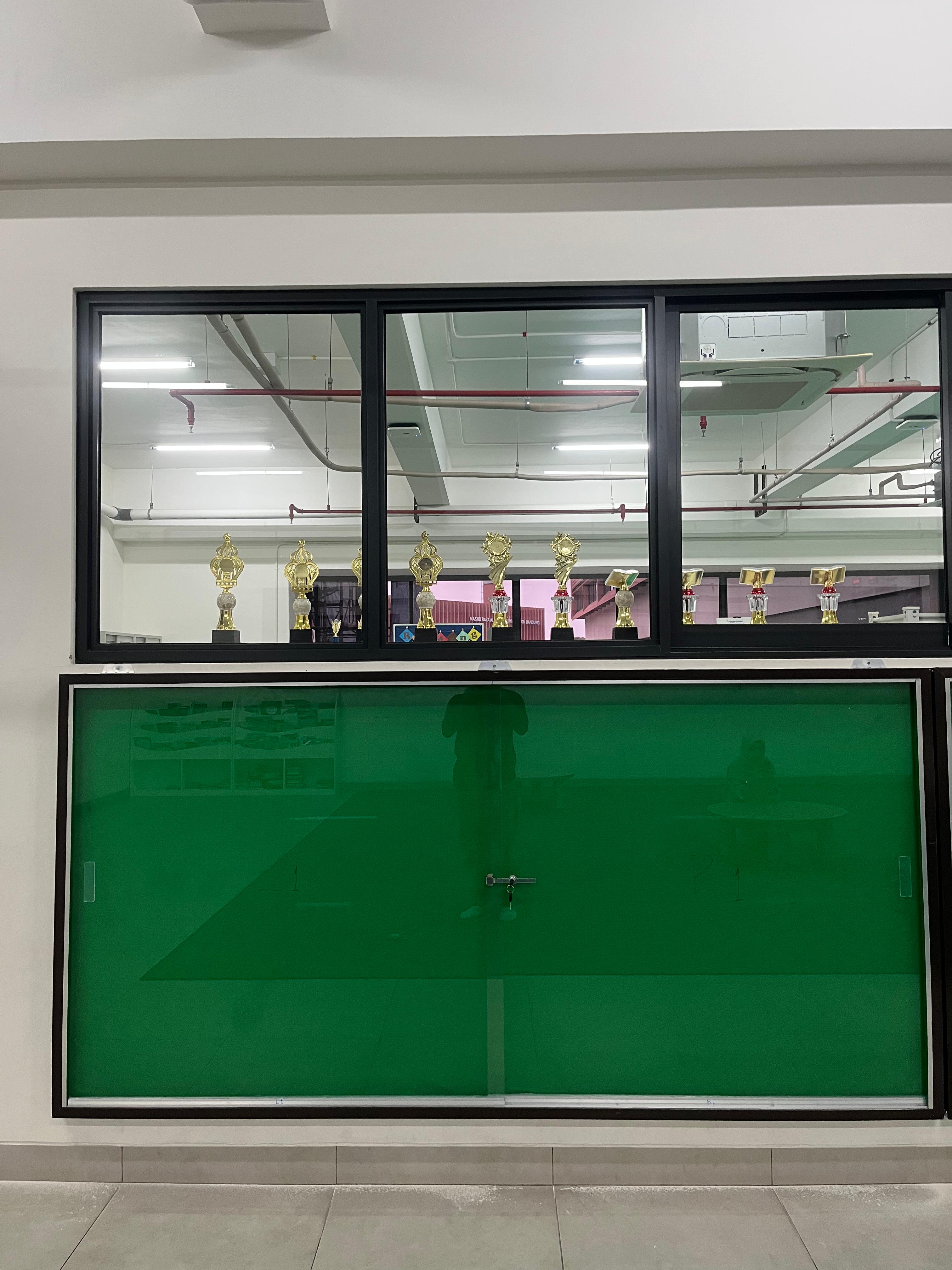 madingboard gantung 240x120